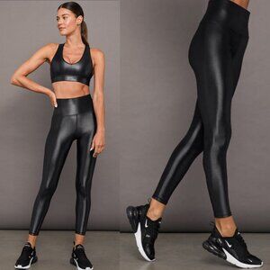 Carbon38 | High Rise Leggings Glossy Black